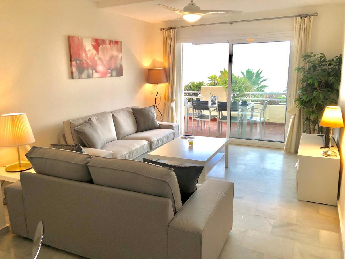 Lovely Sea Views Apartment On La Costa Del Sol El Faro Exterior photo